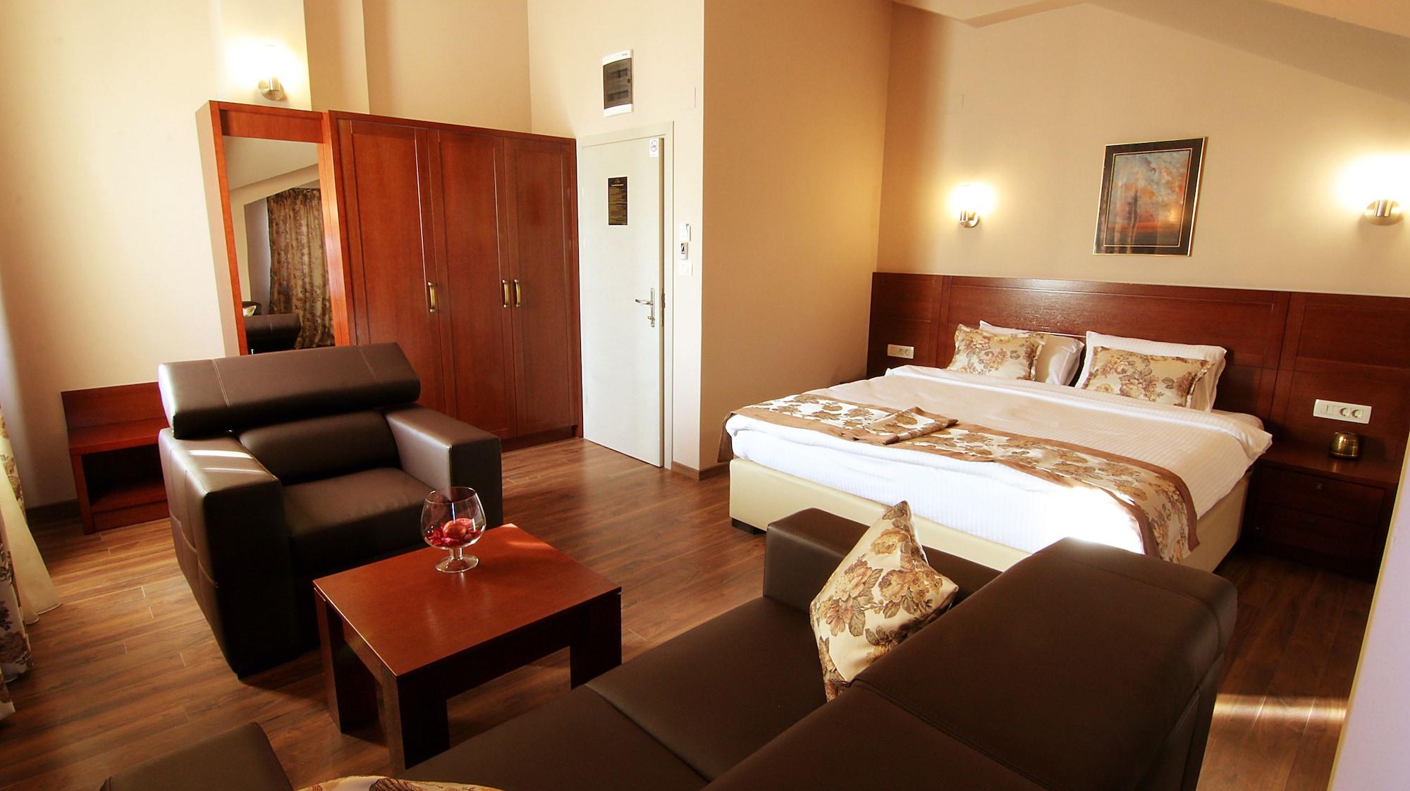 Hotel Vlaho Skopje Eksteriør billede