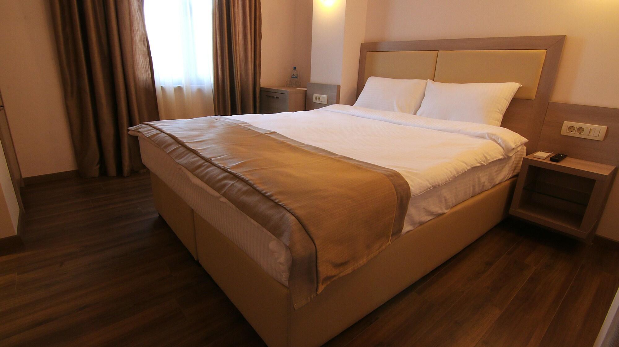 Hotel Vlaho Skopje Eksteriør billede