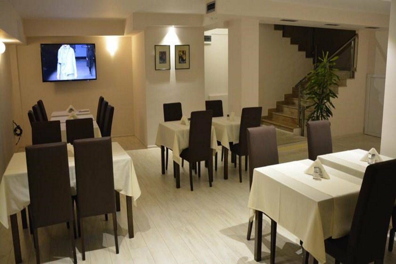 Hotel Vlaho Skopje Eksteriør billede