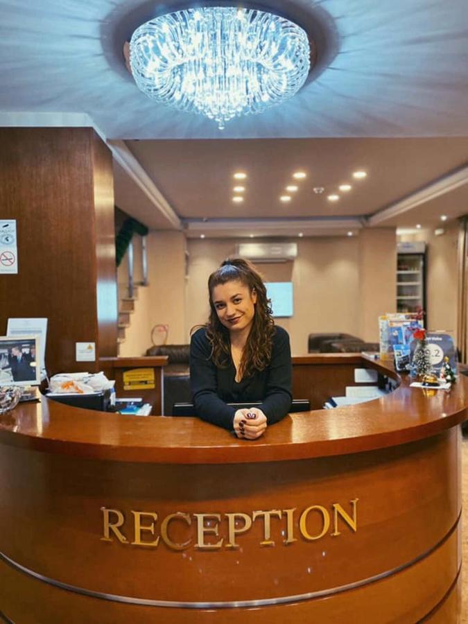 Hotel Vlaho Skopje Eksteriør billede