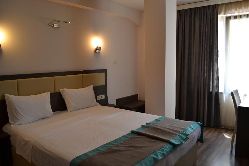 Hotel Vlaho Skopje Eksteriør billede